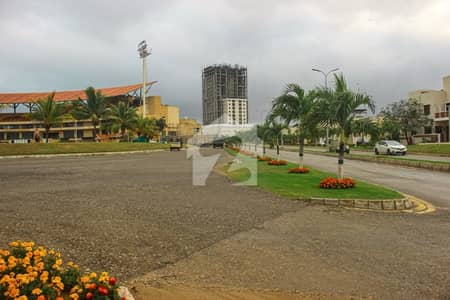 160 Sqyd Prime Plot For Sell In Block -D