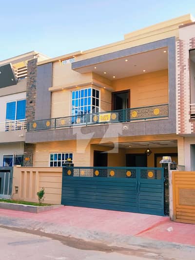 7 MARLA BREND NEW HOUSE FOR SALE IN JINNAH GARDEN