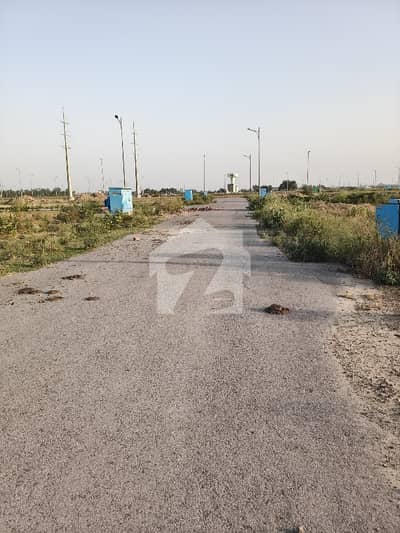 ڈی ایچ اے فیز9 پریزم - بلاک پی ڈی ایچ اے فیز9 پریزم,ڈی ایچ اے ڈیفینس,لاہور میں 1 کنال رہائشی پلاٹ 2.8 کروڑ میں برائے فروخت۔ ڈی ایچ اے فیز9 پریزم - بلاک پی ڈی ایچ اے فیز9 پریزم,ڈی ایچ اے ڈیفینس,لاہور میں 1 کنال رہائشی پلاٹ 2.8 کروڑ میں برائے فروخت۔