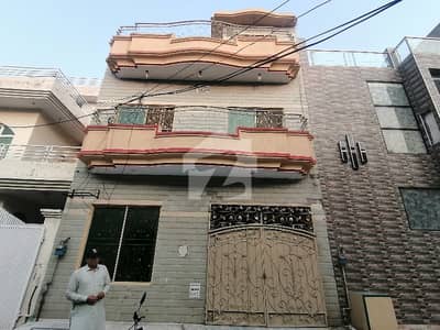 سبزہ زار سکیم ۔ بلاک کے سبزہ زار سکیم,لاہور میں 4 کمروں کا 5 مرلہ مکان 2.8 کروڑ میں برائے فروخت۔ سبزہ زار سکیم ۔ بلاک کے سبزہ زار سکیم,لاہور میں 4 کمروں کا 5 مرلہ مکان 2.8 کروڑ میں برائے فروخت۔