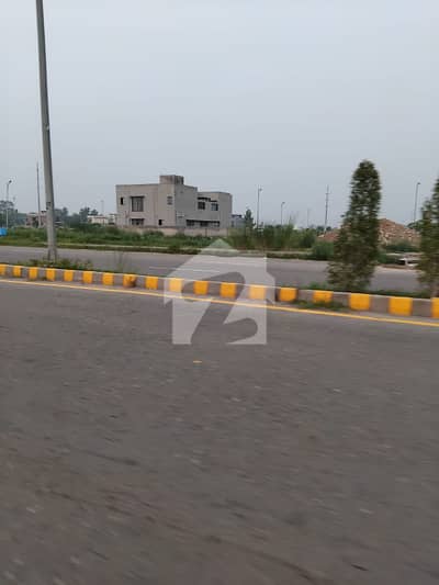 ڈی ایچ اے فیز9 پریزم - بلاک ایف ڈی ایچ اے فیز9 پریزم,ڈی ایچ اے ڈیفینس,لاہور میں 1 کنال رہائشی پلاٹ 2.8 کروڑ میں برائے فروخت۔ ڈی ایچ اے فیز9 پریزم - بلاک ایف ڈی ایچ اے فیز9 پریزم,ڈی ایچ اے ڈیفینس,لاہور میں 1 کنال رہائشی پلاٹ 2.8 کروڑ میں برائے فروخت۔