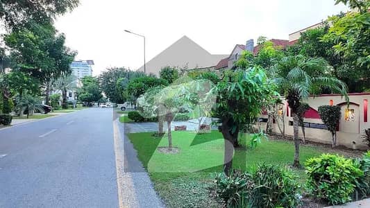 Phase 6 N 472 Corner 150 Ft Road 22 Marla