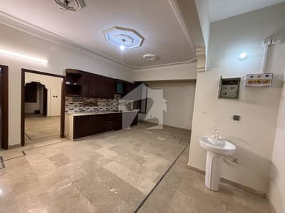 SILENT COMMERCIAL 240 SQUARE YARDS 1ST FLOOR 3 BED DRAWING DINNING PORTION FOR RENT IN JAUHAR