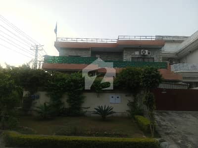 آئی ۔ 8 اسلام آباد میں 3 کمروں کا 12 مرلہ بالائی پورشن 1.6 لاکھ میں کرایہ پر دستیاب ہے۔