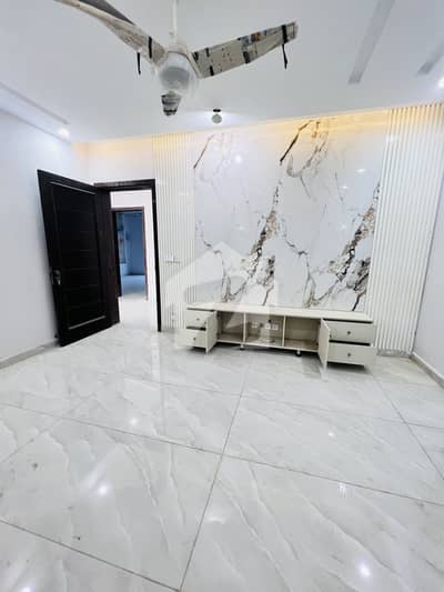 Brand New Luxury Uper Portion For Rent