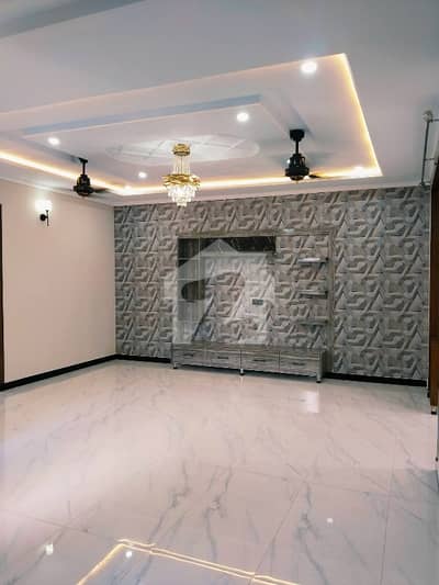 5 Marla Double storey Tile Flooring TRIPLE Gas, electricity, water bore+ supply