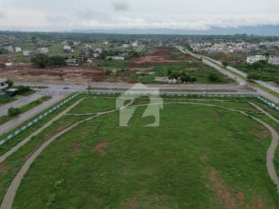 5 Marla Size Plot Available For Sale In G-15/3 clear land plot