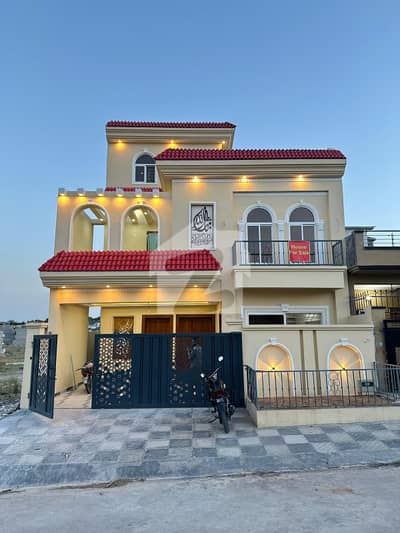 8 MARLA BRAND NEW HOUSE FOR SALE IN JINNAH GARDEN