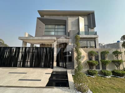 10 Marla House for Sale in Lake City Meadows Lahore