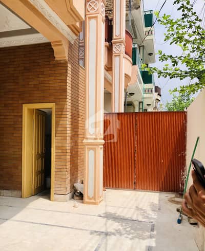 10 Marla Ground Basement House For Rent