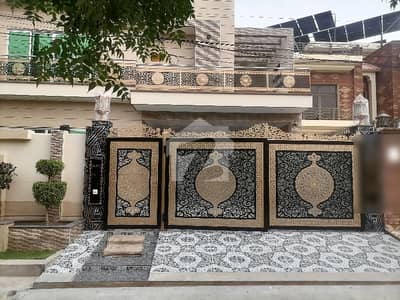 جوہر ٹاؤن فیز 1 - بلاک ایف1 جوہر ٹاؤن فیز 1,جوہر ٹاؤن,لاہور میں 6 کمروں کا 1 کنال مکان 10.0 کروڑ میں برائے فروخت۔