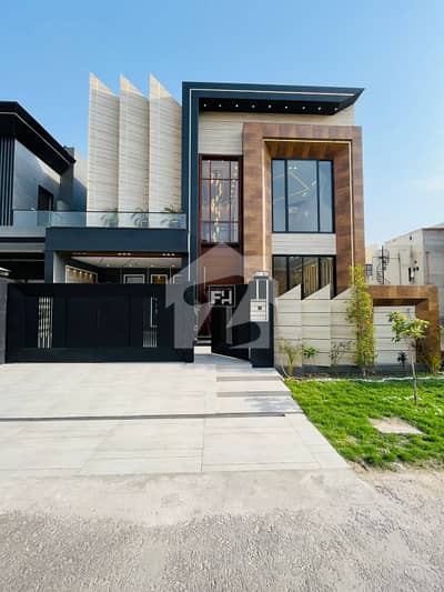 Your Dream Brand New 10 Marla House Is Available In Royal Orchard - Block E Your Dream Brand New 10 Marla House Is Available In Royal Orchard - Block E