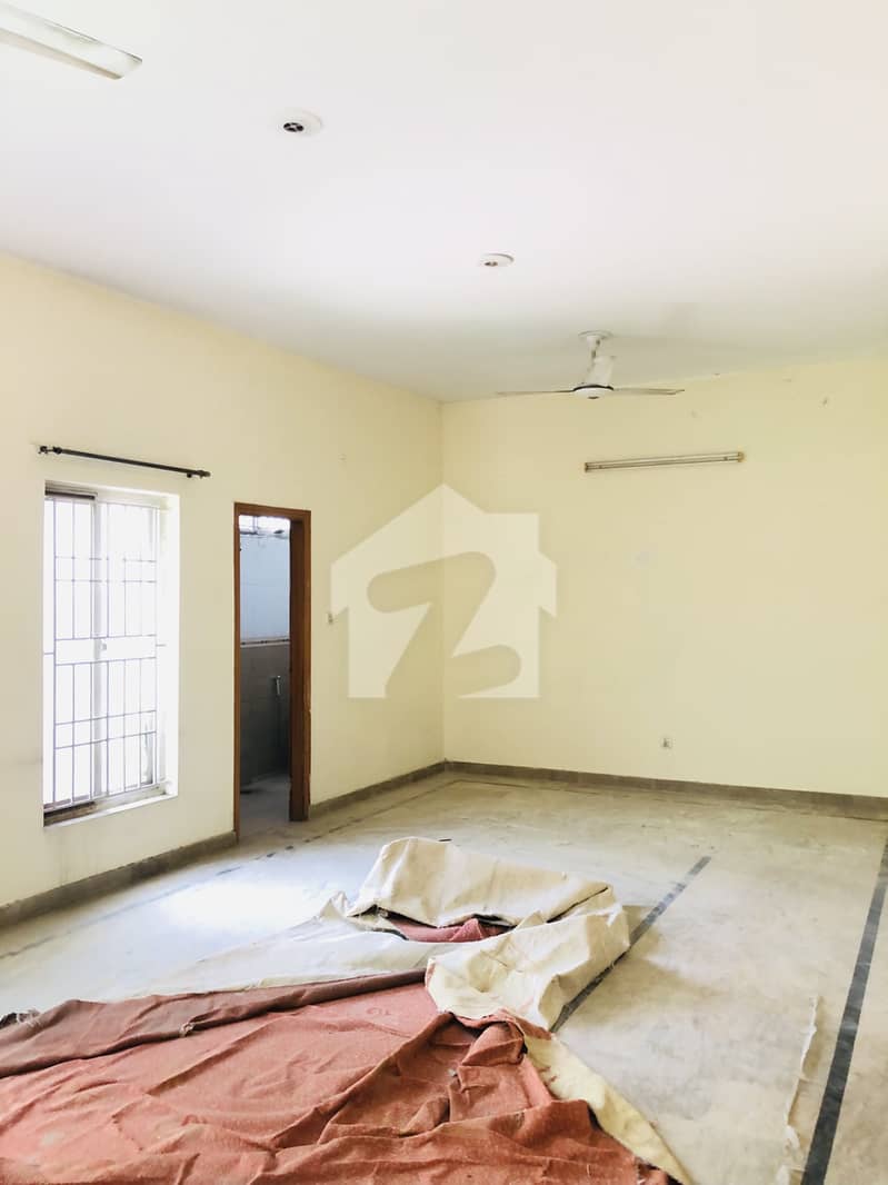 Upper Portion For Rent Upper Portion For Rent