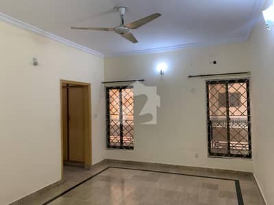 Ground Portion 2 Bed 2bath Drawing Tvl Kitchen Car Parking Available In Ideal Location