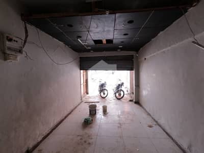 گلستانِِ جوہر ۔ بلاک 17 گلستانِ جوہر,کراچی میں 1 مرلہ Studio دکان 1.35 کروڑ میں برائے فروخت۔