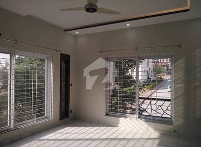 Prominently-Located 5 Marla House Available In Bahria Town Phase 8 - Block M