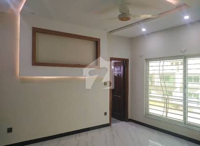 Book House Today In Bahria Town Phase 8 - Block M