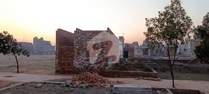 Prime Location 5 Marla Plot for Sale on Ferozepur Road in Lahore