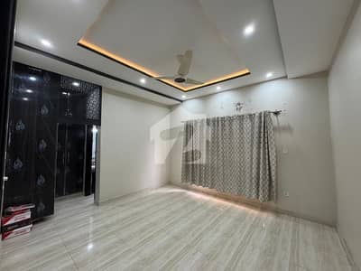 14 Marla Upper Portion Up For rent In Bahria Town Phase 8 - Block C 14 Marla Upper Portion Up For rent In Bahria Town Phase 8 - Block C