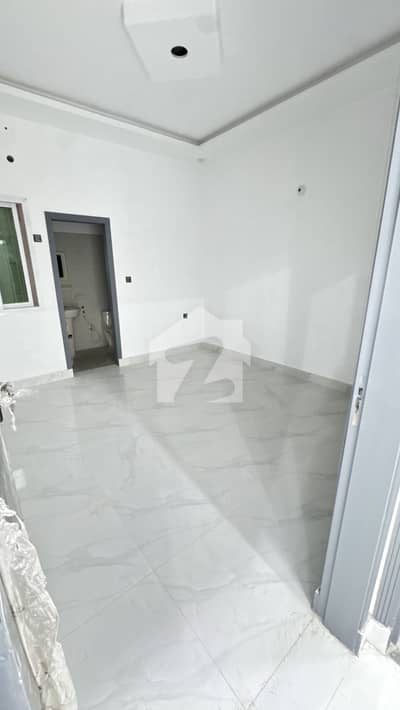 2 BED LOUNGE SPACIOUS APARTMENT