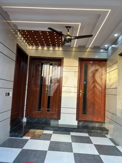 5 Marla Beautiful House For Sale In Central Park Housing Society Lahore