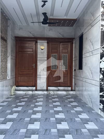 Beautiful House For Sale In Central Park Housing Society Lahore Beautiful House For Sale In Central Park Housing Society Lahore