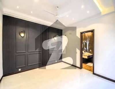 DHA PHASE 6 KANAL UPPER PORTION FOR RENT