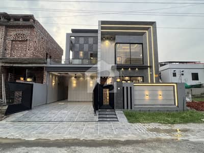 10 Marla Ultra Modern House For Sale In Central Park Housing Society Lahore 10 Marla Ultra Modern House For Sale In Central Park Housing Society Lahore