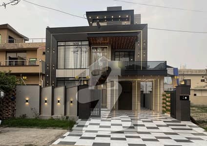 10 Marla Beautiful House For Sale In Central Park Housing Society Lahore 10 Marla Beautiful House For Sale In Central Park Housing Society Lahore