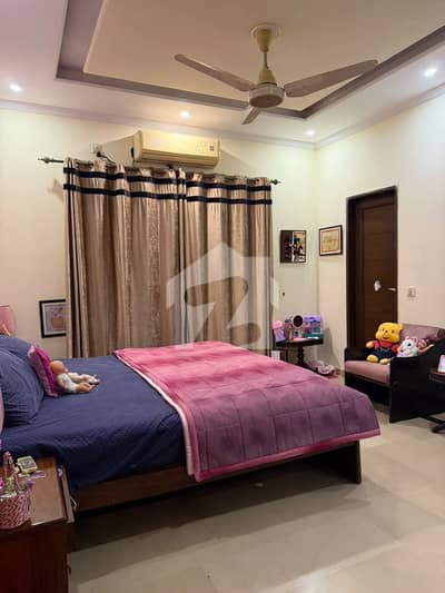 10 Marla House for Rent in DHA Phase 4 EE 4 Beds with Servant
