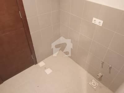 EMAAR OCEANFRONT, 2BED LUXURY UNFURNISHED APARTMENT FOR RENT IN CORAL TOWERS.