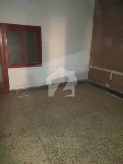 Portion for Rent At jamia milia road Near Al-Raheem Biryani