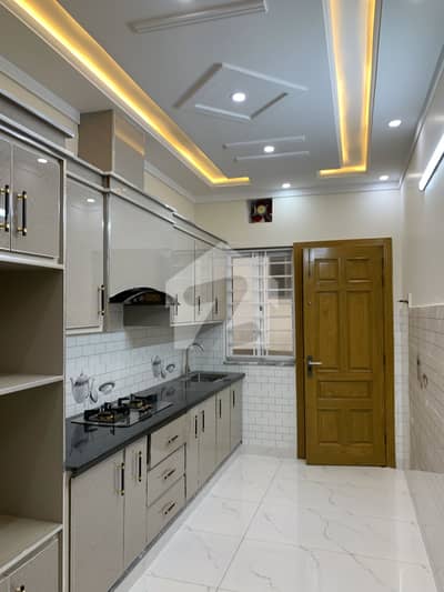 25*40 Brand New Full House Available For Rent