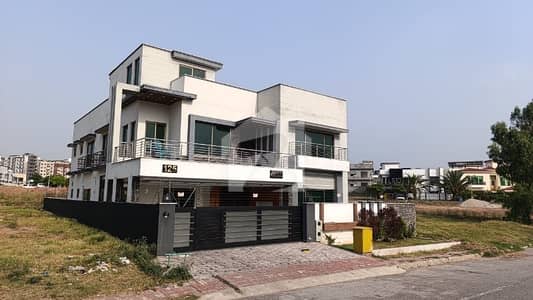Bahria Town Rawalpindi. Bahria Town phase 8 SECTOR A Rawalpindi