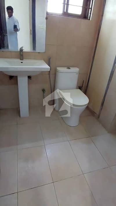 2 Floor 3 Bed Apartment Available For Rent in Askari 11 Lahore