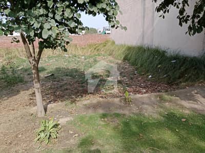 IDEAL LOCATION 9 MARLA PLOT FOR SALE/ TIP PH2 9 MARLA PLOT FOR SALE/LAHORE PROPERTY FOR SALE