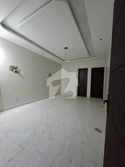 پی ای سی ایچ ایس بلاک 2 پی ای سی ایچ ایس,جمشید ٹاؤن,کراچی میں 4 کمروں کا 8 مرلہ بالائی پورشن 1.75 لاکھ میں کرایہ پر دستیاب ہے۔ پی ای سی ایچ ایس بلاک 2 پی ای سی ایچ ایس,جمشید ٹاؤن,کراچی میں 4 کمروں کا 8 مرلہ بالائی پورشن 1.75 لاکھ میں کرایہ پر دستیاب ہے۔