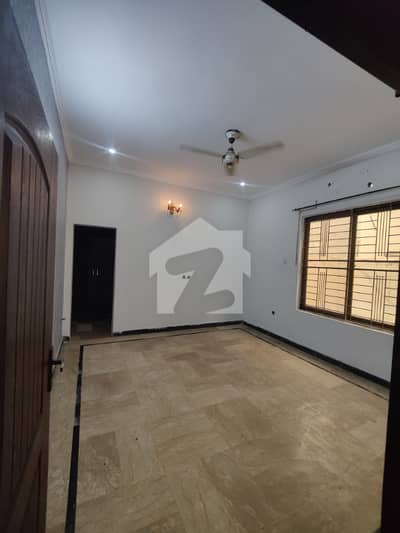 5 Marla upper portion for rent 5 Marla upper portion for rent