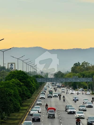گلبرگ گرینز ۔ بلاک بی گلبرگ گرینز,گلبرگ,اسلام آباد میں 4 کنال رہائشی پلاٹ 7.5 کروڑ میں برائے فروخت۔