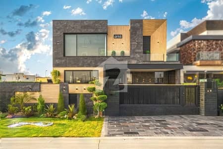 1 KANAL BRAND NEW BUNGALOW FOR SALE AT PRIME LOCATION IN DHA PHASE 6 NEAR TO RAYA PRIME LOCATION