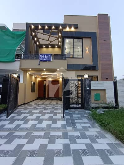بحریہ آرچرڈ فیز 2 بحریہ آرچرڈ,لاہور میں 3 کمروں کا 5 مرلہ مکان 2.0 کروڑ میں برائے فروخت۔