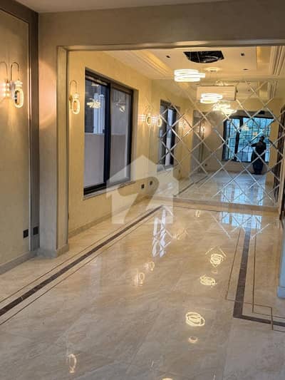1 Kanal House In Islamabad Is Available For Sale