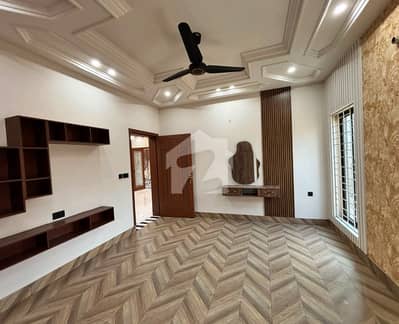 Prime Location 10 Marla House Ideally Situated In Citi Housing Society