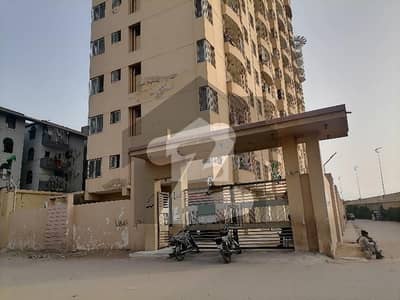 Ready To Buy A Prime Location Flat 2500 Square Feet In Gulshan-e-Iqbal - Block 13/D-3