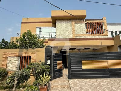 16 Marla Owner Build House For Sale On Main Road 16 Marla Owner Build House For Sale On Main Road