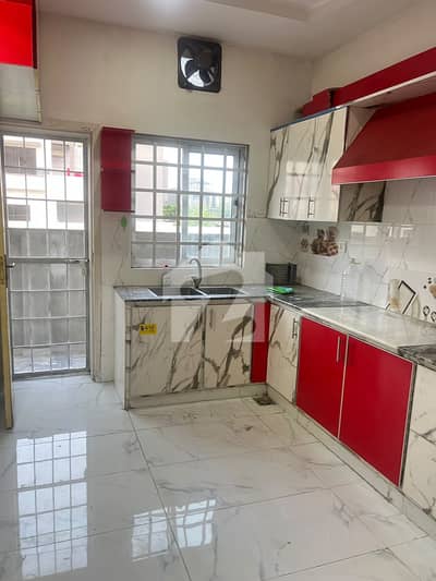 Buy A 10 Marla Lower Portion For Rent In Bahria Town Phase 8 - Block E