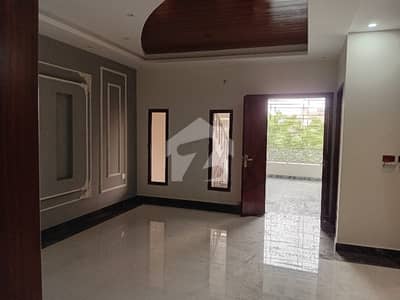 Prominently-Located Office Available In Gulshan-E-Iqbal - Block 4 For Rent