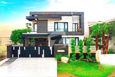 ULTRA LUXURY 1 KANAL BRAND NEW BUNGALOW | TOP-NOTCH CONSTRUCTION | NEAR DOLMEN MALL RAYA COMMERCIAL| DHA PHASE 6 | 100% ORIGINAL DEAL