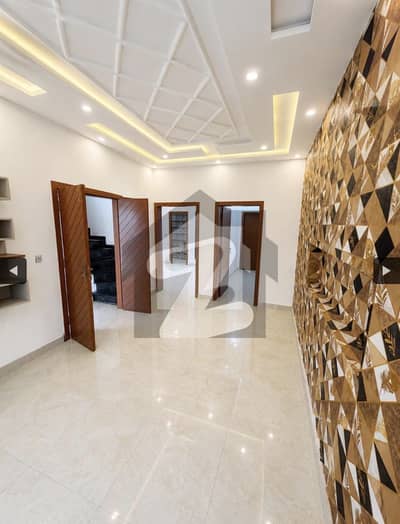ARZ Properties offers 5 marla Owner Build House Available For Sale in DHA 11 Rahbar sector 2 - block F, Lahore. ARZ Properties offers 5 marla Owner Build House Available For Sale in DHA 11 Rahbar sector 2 - block F, Lahore.