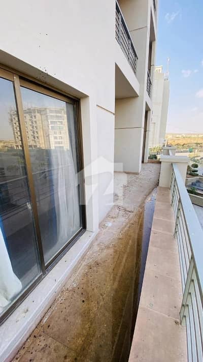 1400sq ft 2BHK Luxury Flat (READY TO MOVE) Available on CASH/ INSTALMENTS. Paragon Towers are available on SALE at minimum prices.